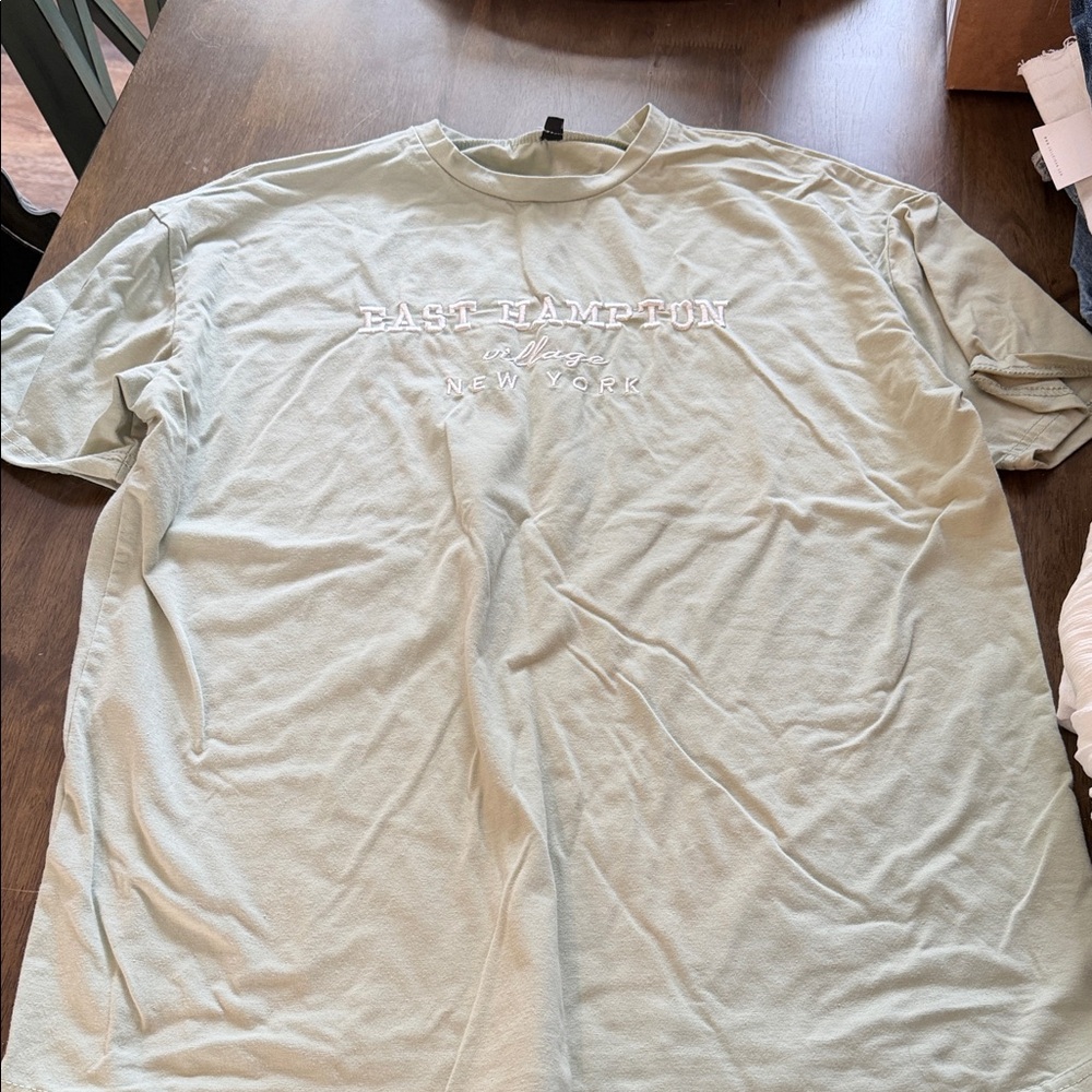 Super cute tee